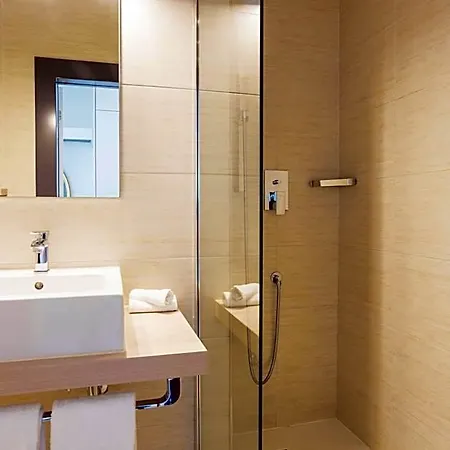 Hotel Rotonda 3*