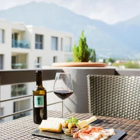Hotel Rotonda 3*